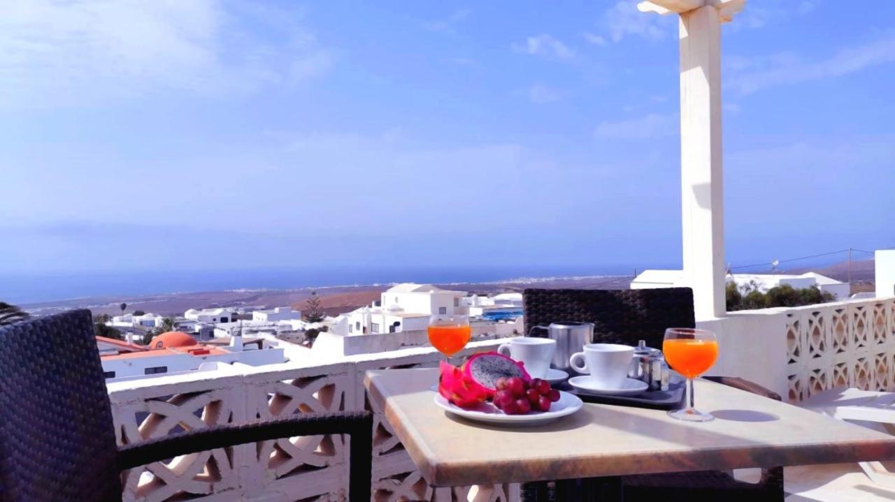 La Graciosa - Casa Marosenia Apartment Guime Luaran gambar